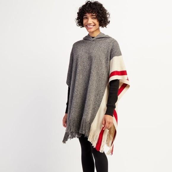 Roots Accessories - Roots Cabin Hooded Poncho Marled Gray Cabincore Cozycore Goblincore Hobbit Wrap
